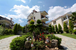 Гостиница Akrathos Houses  Полихроно